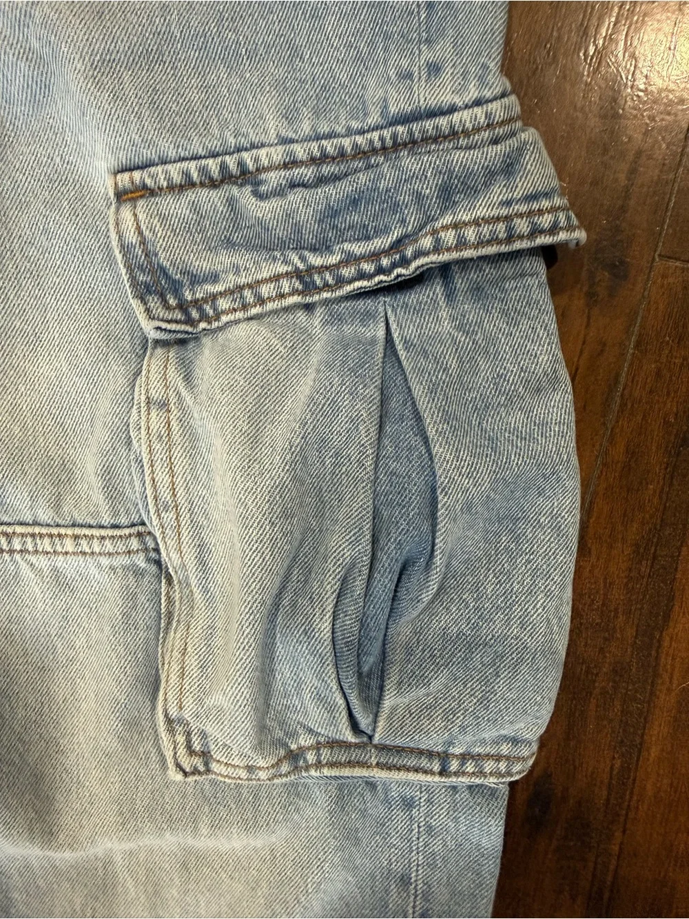 H&M Boys Loose Fit Cargo Jeans, 10-11Y, US 12, Light Wash, Baggy Denim